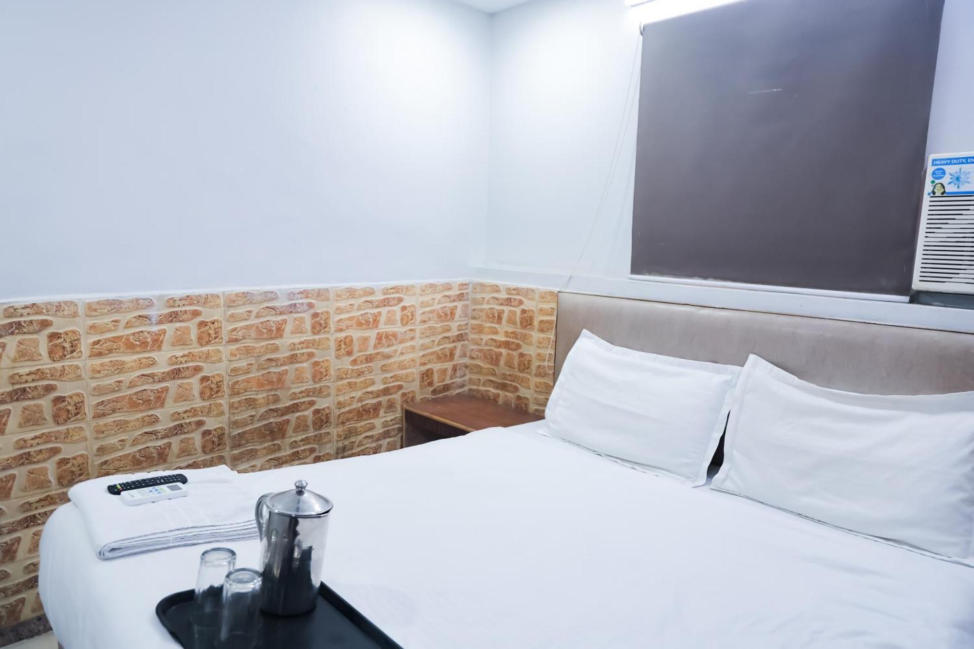 Mannat Stay Hotel - Laxmi Nagar New Delhi Extérieur photo