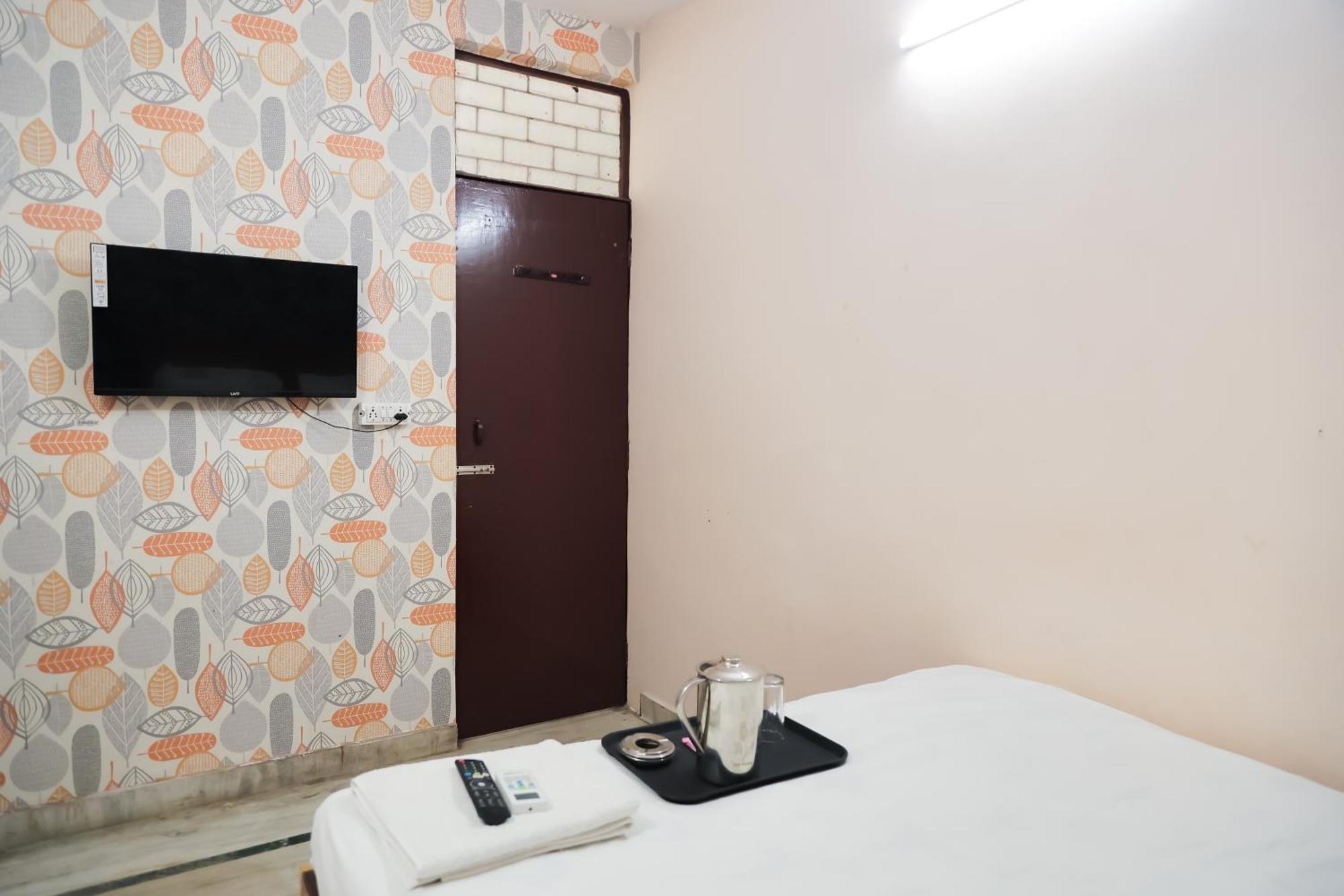 Mannat Stay Hotel - Laxmi Nagar New Delhi Extérieur photo