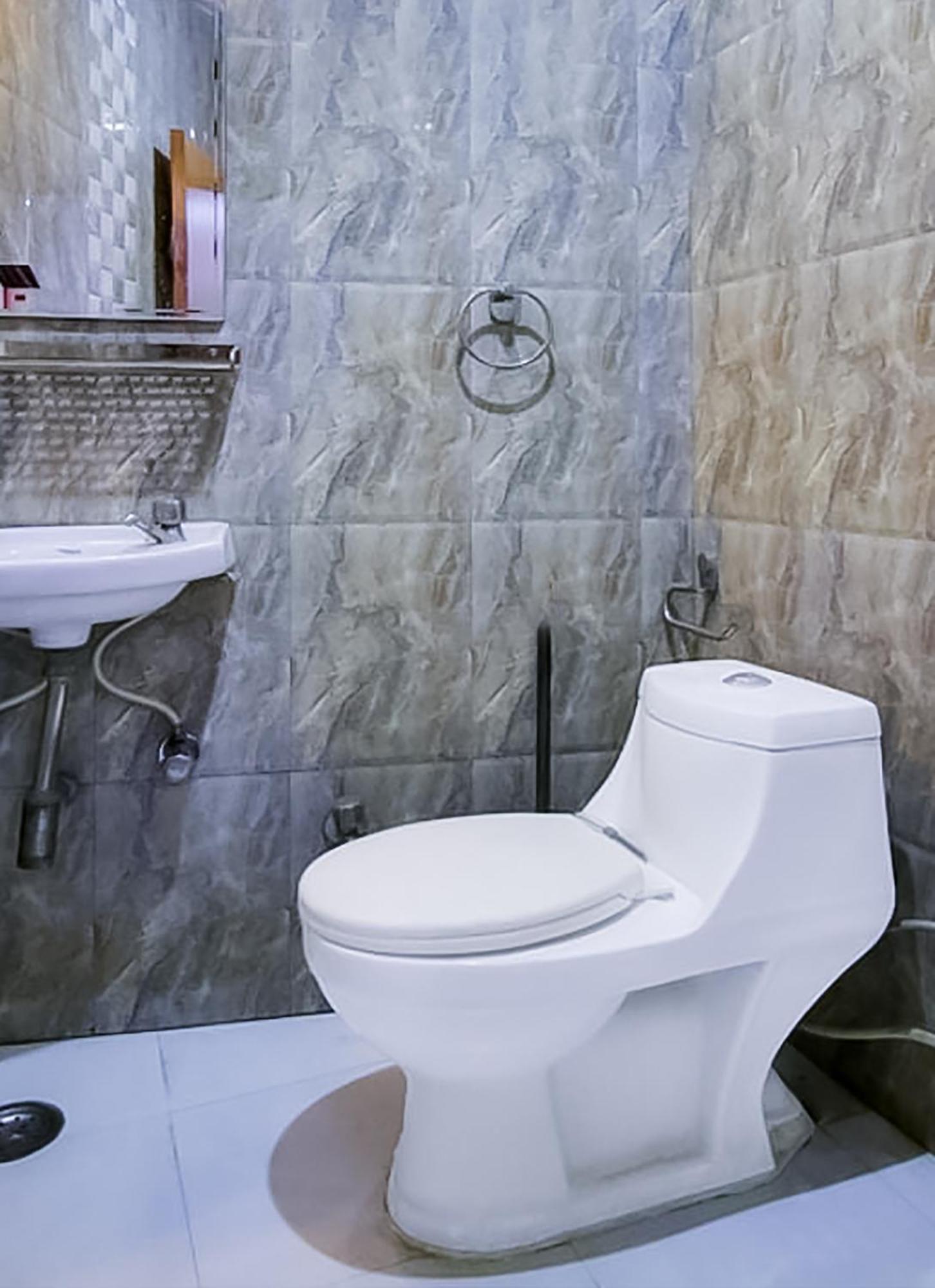 Mannat Stay Hotel - Laxmi Nagar New Delhi Extérieur photo